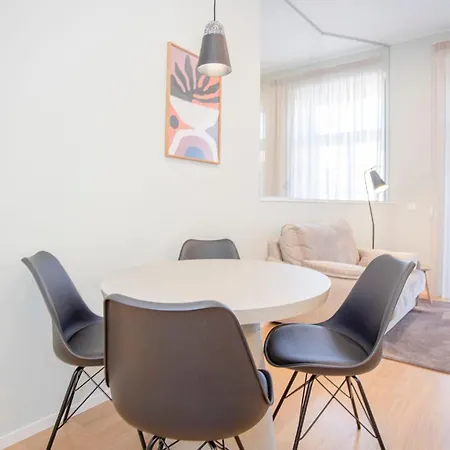 Liiiving In - Sweet Sunlight * Porto