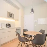 Apartment Liiiving In - Sweet Sunlight *