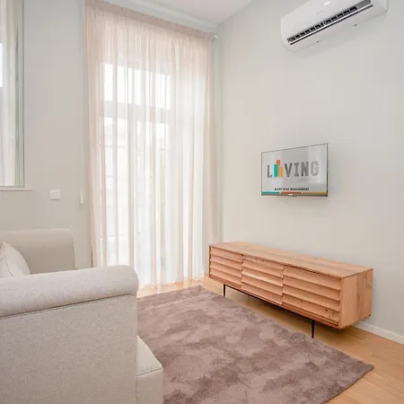 Апартаменты Liiiving In - Sweet Sunlight Порту