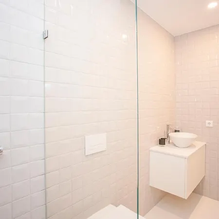 Liiiving In - Sweet Sunlight * Oporto