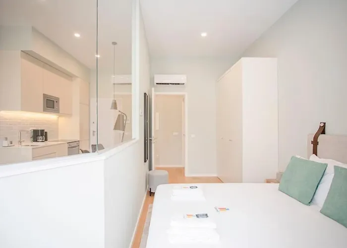 Liiiving In - Sweet Sunlight * Porto