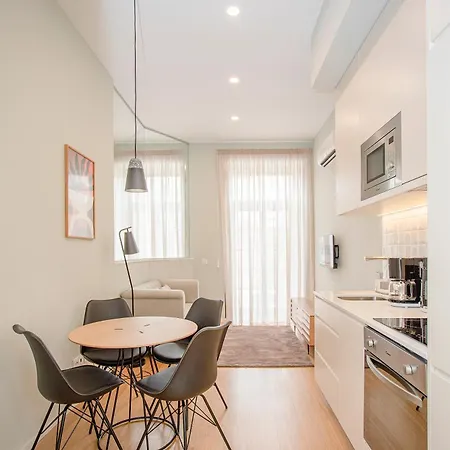 Liiiving In - Sweet Sunlight * פורטו