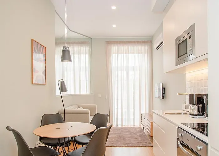 Liiiving In - Sweet Sunlight * 포르투