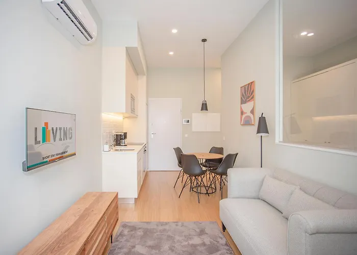 Liiiving In - Sweet Sunlight 포르투